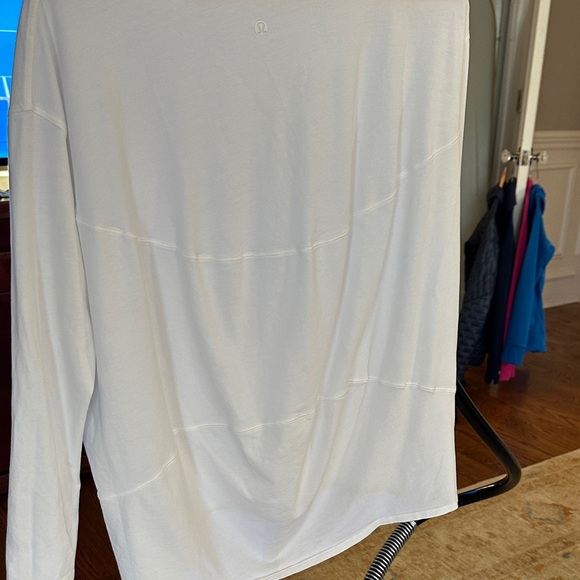 Women's Back in Action Long  Sleeve Top - Picture 2 of 5